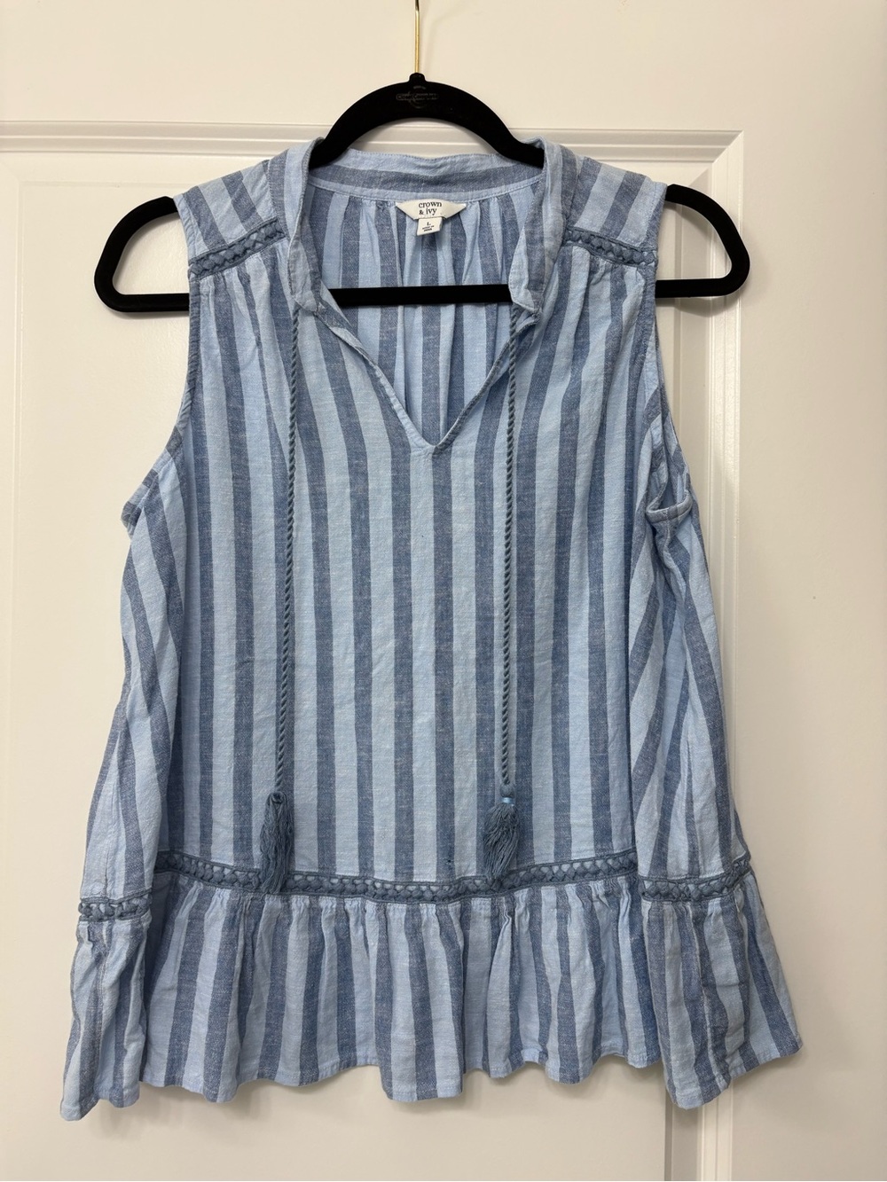 crown & ivy Light Blue and Navy Striped Sleeveless Tunic